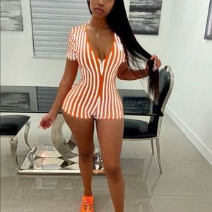 GSUWOO orange reflective romper